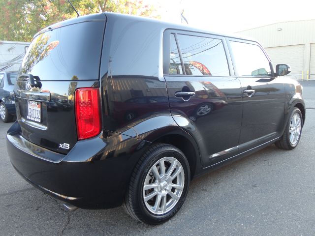 2008 Scion xB SW2