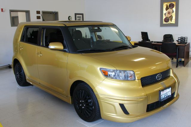 2008 Scion xB SW2