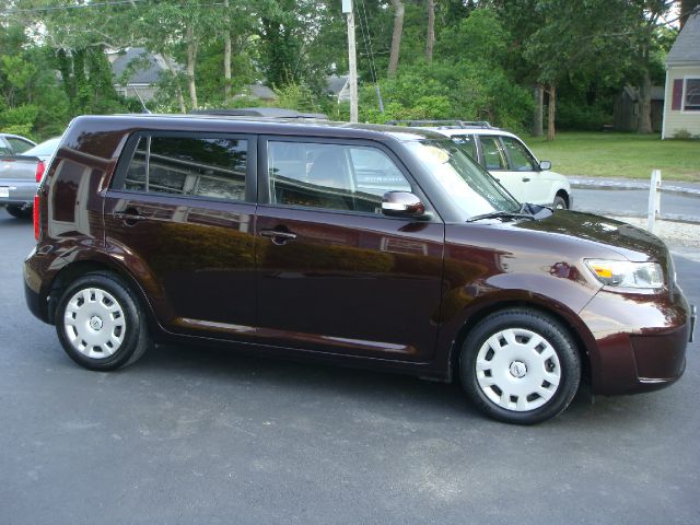 2008 Scion xB SW2