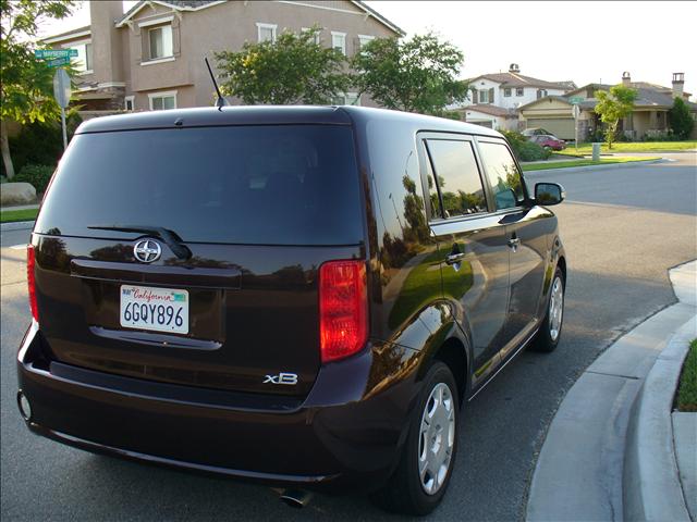 2009 Scion xB Unknown