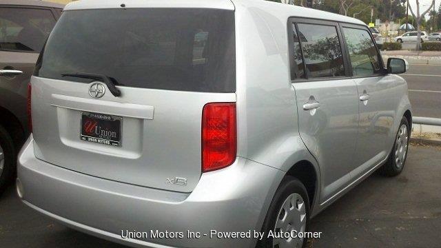 2009 Scion xB Unknown