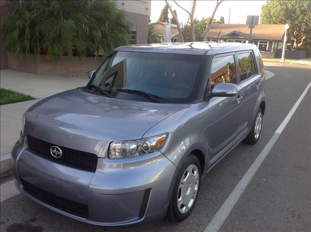 2009 Scion xB SW2