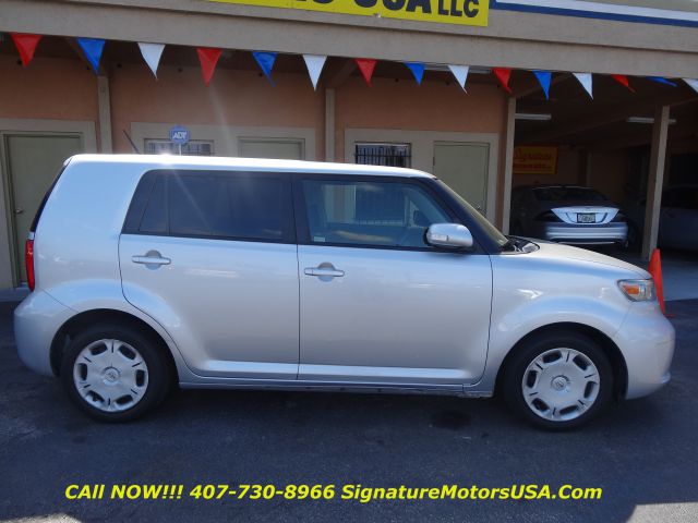 2010 Scion xB EX Manual 4WD