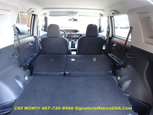 2010 Scion xB EX Manual 4WD