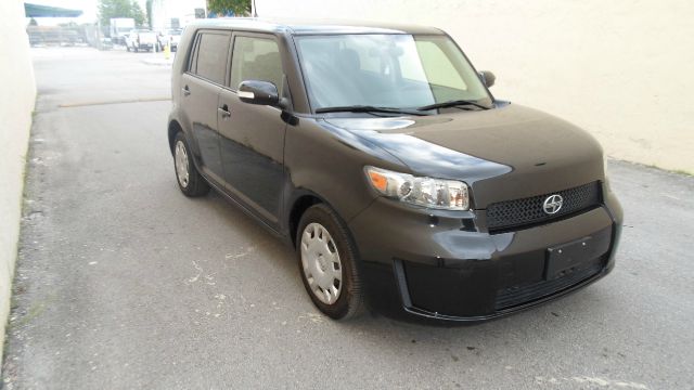 2010 Scion xB SLT 4X4 2500 Loaded W/video