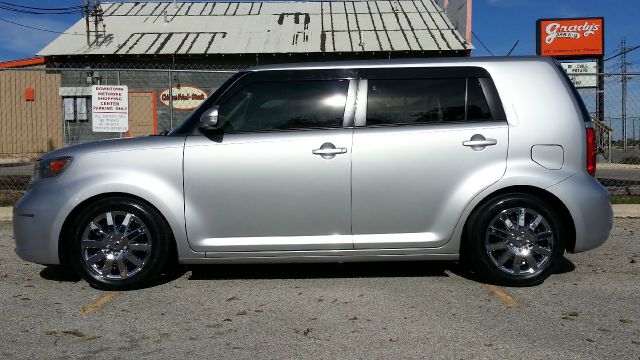 2010 Scion xB EX Manual 4WD