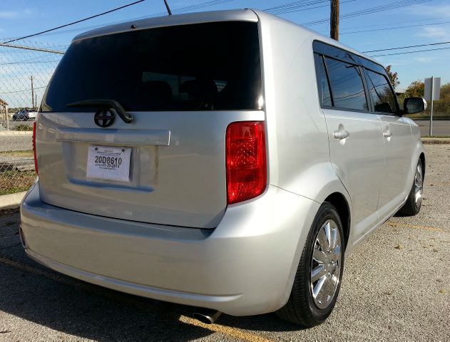 2010 Scion xB EX Manual 4WD