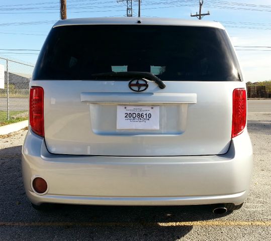 2010 Scion xB EX Manual 4WD