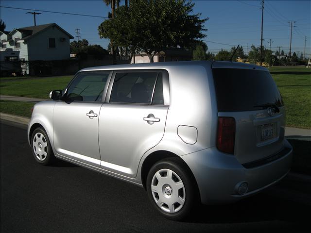 2010 Scion xB Unknown