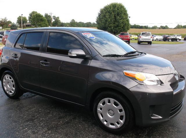 2008 Scion xD 1500 LS Ext. Cab Sportside