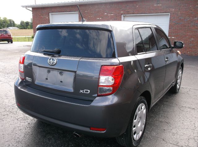 2008 Scion xD 1500 LS Ext. Cab Sportside