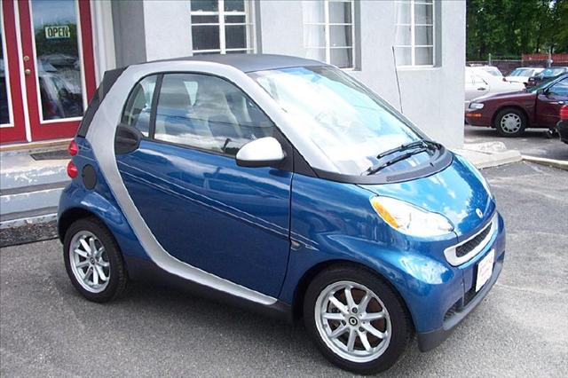 2009 Smart fortwo 4dr Sdn V6 RWD W/1sc