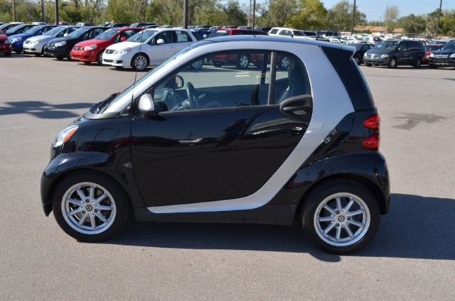 2009 Smart fortwo Sport Utility 4 D