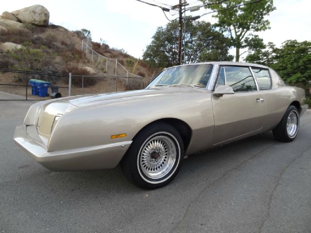 1987 Studebaker Avanti Hd 4X4 Long Bed