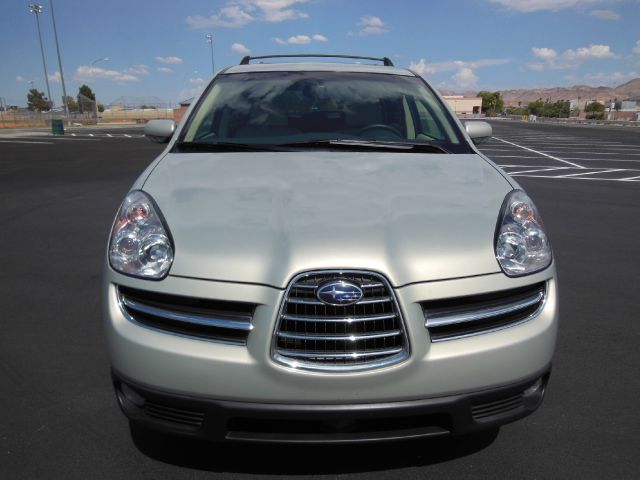 2006 Subaru B9 Tribeca 5d Hatchback