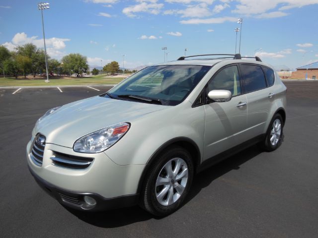 2006 Subaru B9 Tribeca 5d Hatchback