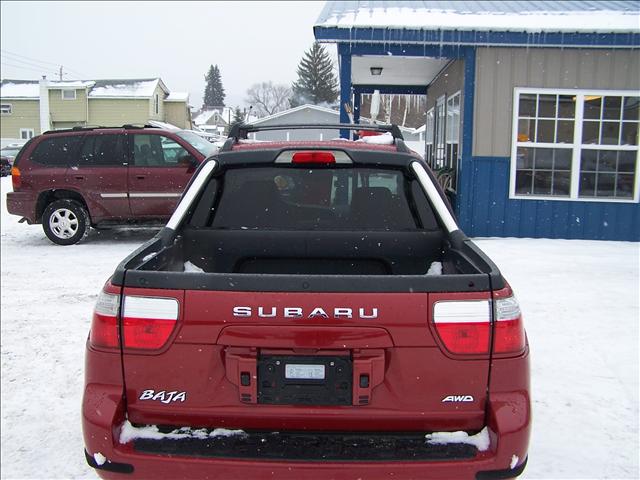 2005 Subaru Baja 1/2 Ton Extra Long Wheelbase Deluxe