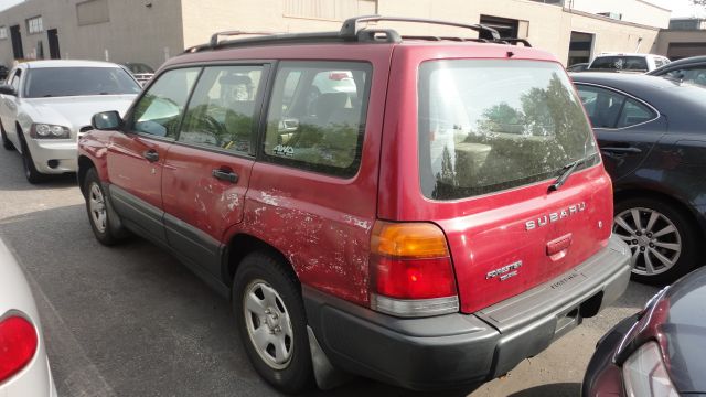 1999 Subaru Forester ESi