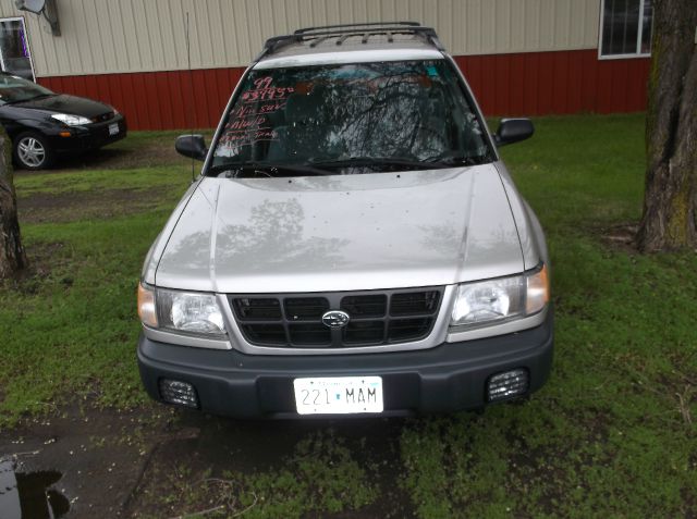 1999 Subaru Forester ESi