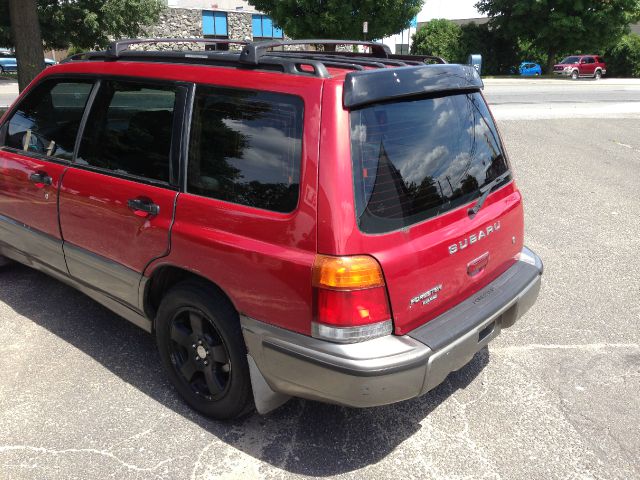 1999 Subaru Forester XR