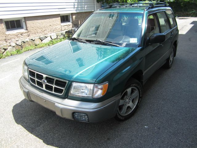 1999 Subaru Forester XR