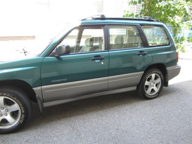 1999 Subaru Forester XR