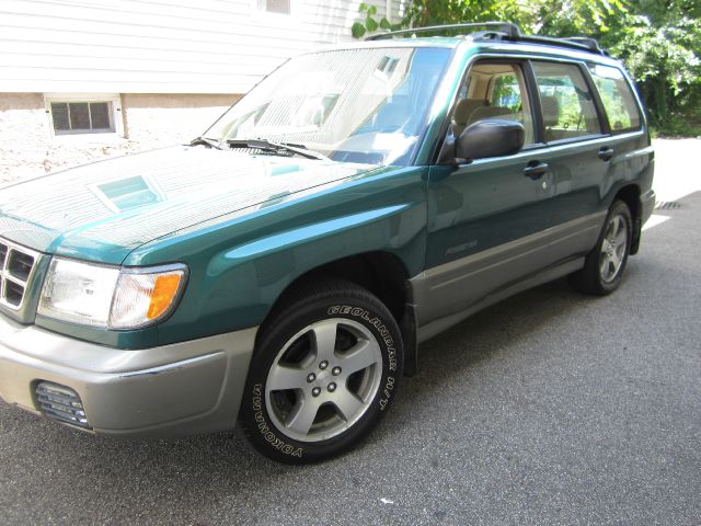 1999 Subaru Forester XR