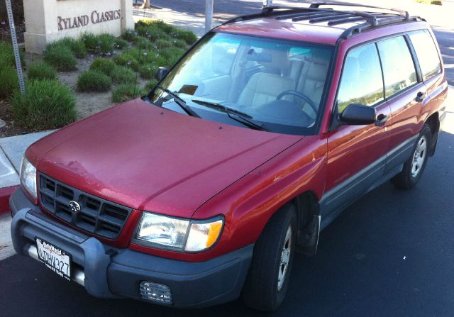 1999 Subaru Forester ESi