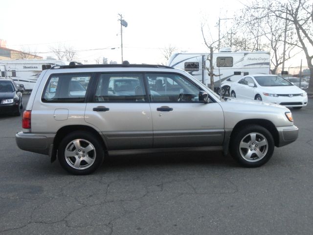 1999 Subaru Forester XR