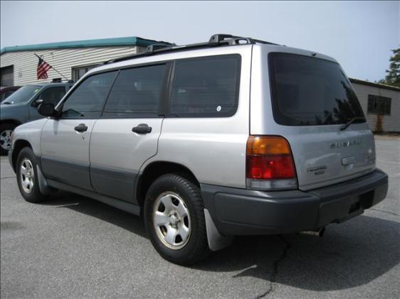 2000 Subaru Forester ESi