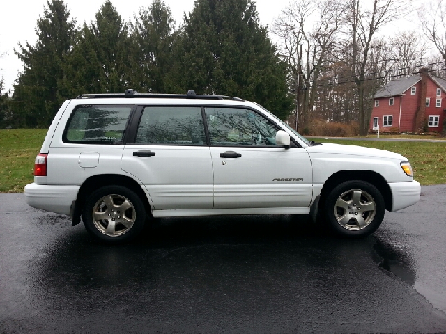 2001 Subaru Forester XR