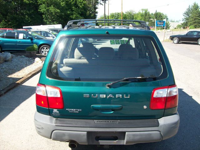 2001 Subaru Forester ESi