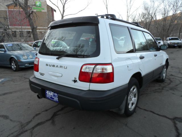 2001 Subaru Forester ESi