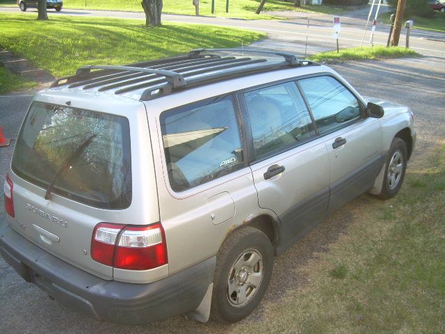 2001 Subaru Forester ESi