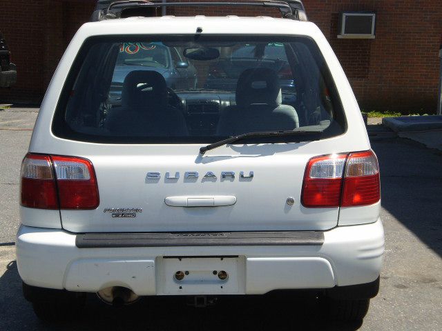 2001 Subaru Forester XR