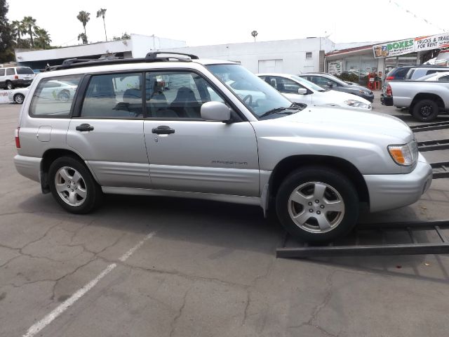 2001 Subaru Forester XR