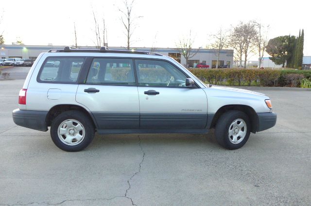 2002 Subaru Forester ESi