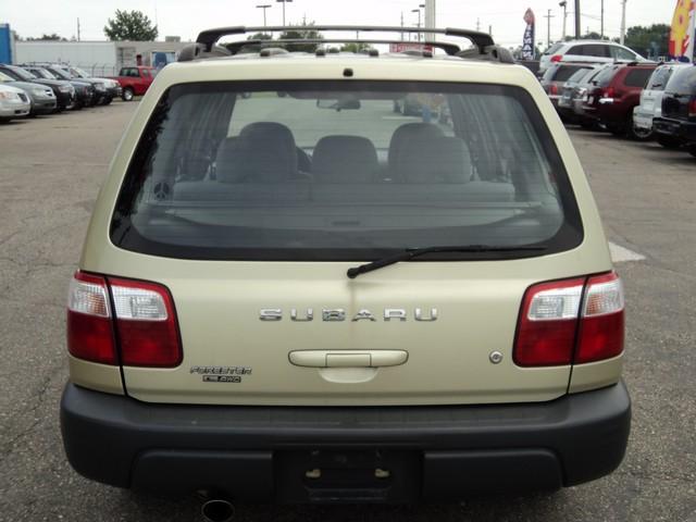 2002 Subaru Forester ESi