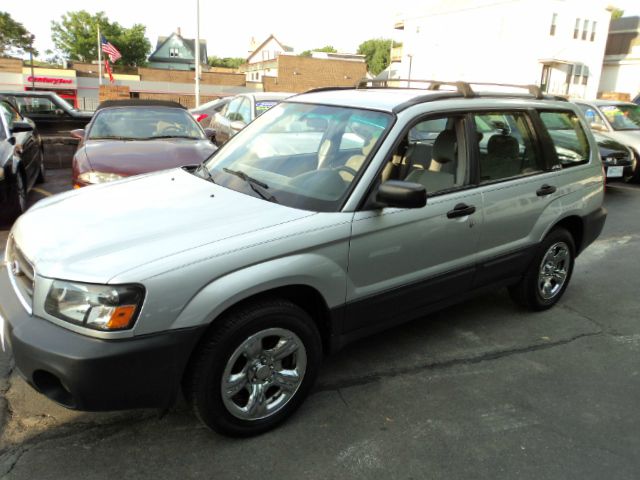 2004 Subaru Forester Lt1,crew,bucket Seats