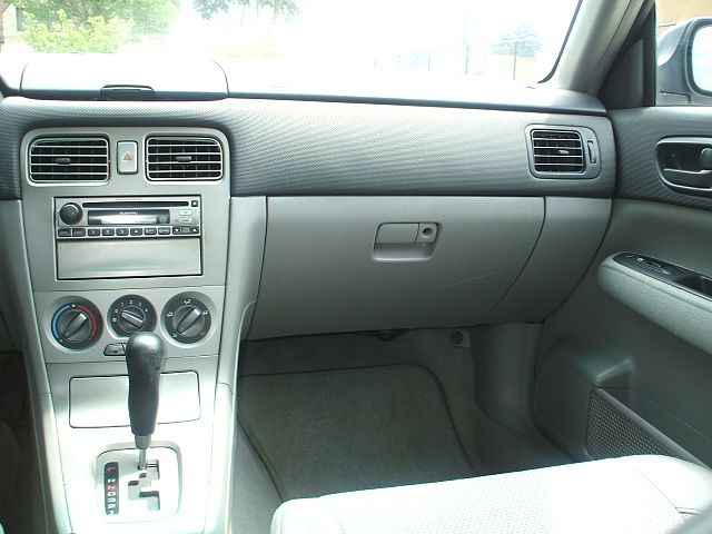 2004 Subaru Forester Lt1,crew,bucket Seats