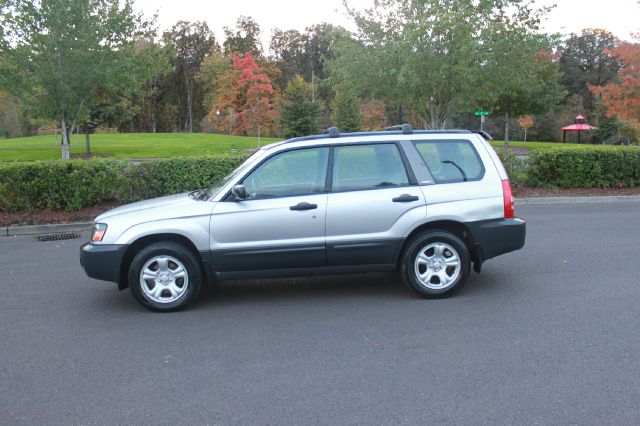 2004 Subaru Forester Lt1,crew,bucket Seats