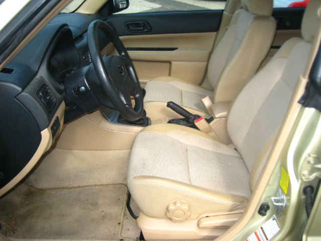 2004 Subaru Forester Lt1,crew,bucket Seats