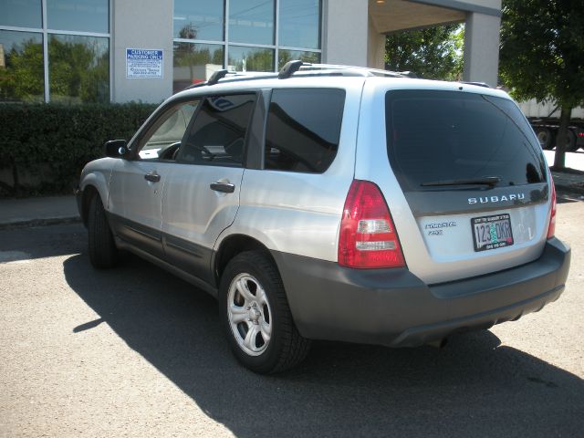 2005 Subaru Forester Lt1,crew,bucket Seats