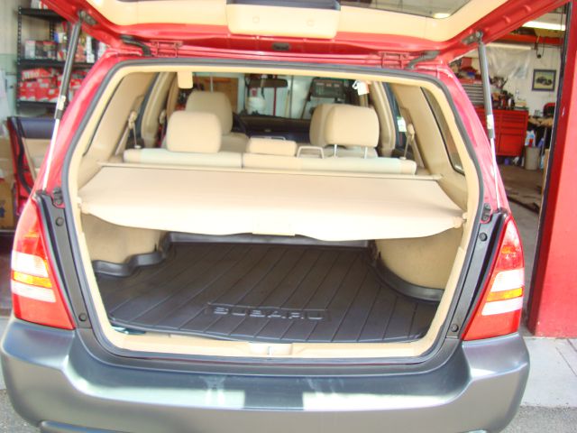 2005 Subaru Forester Lt1,crew,bucket Seats