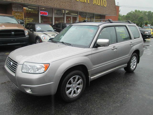 2006 Subaru Forester 2500hd 4x4 W/ Plow System