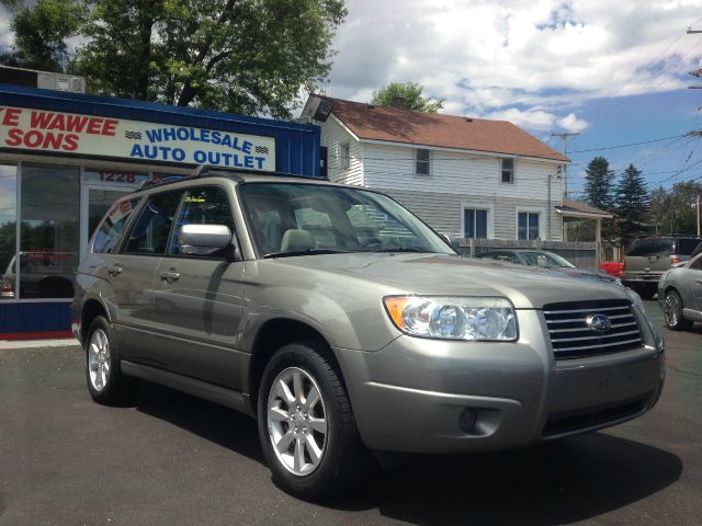 2006 Subaru Forester 2500hd 4x4 W/ Plow System