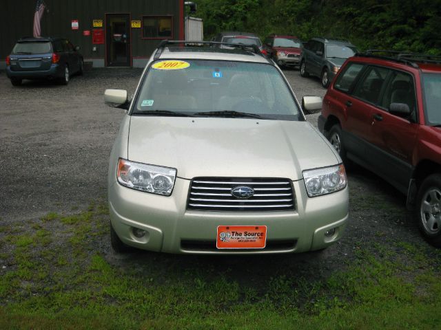 2007 Subaru Forester 2500hd 4x4 W/ Plow System