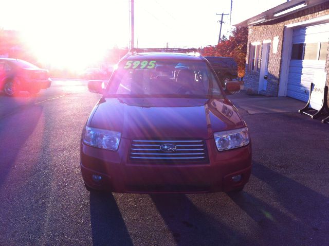 2007 Subaru Forester 2500hd 4x4 W/ Plow System