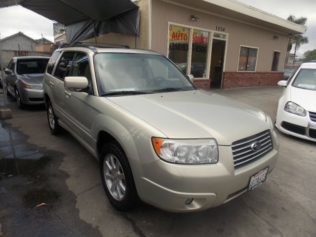 2007 Subaru Forester 2500hd 4x4 W/ Plow System