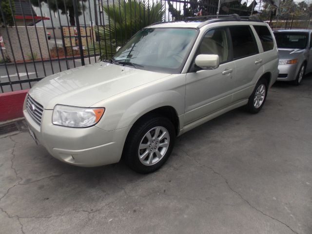 2007 Subaru Forester 2500hd 4x4 W/ Plow System